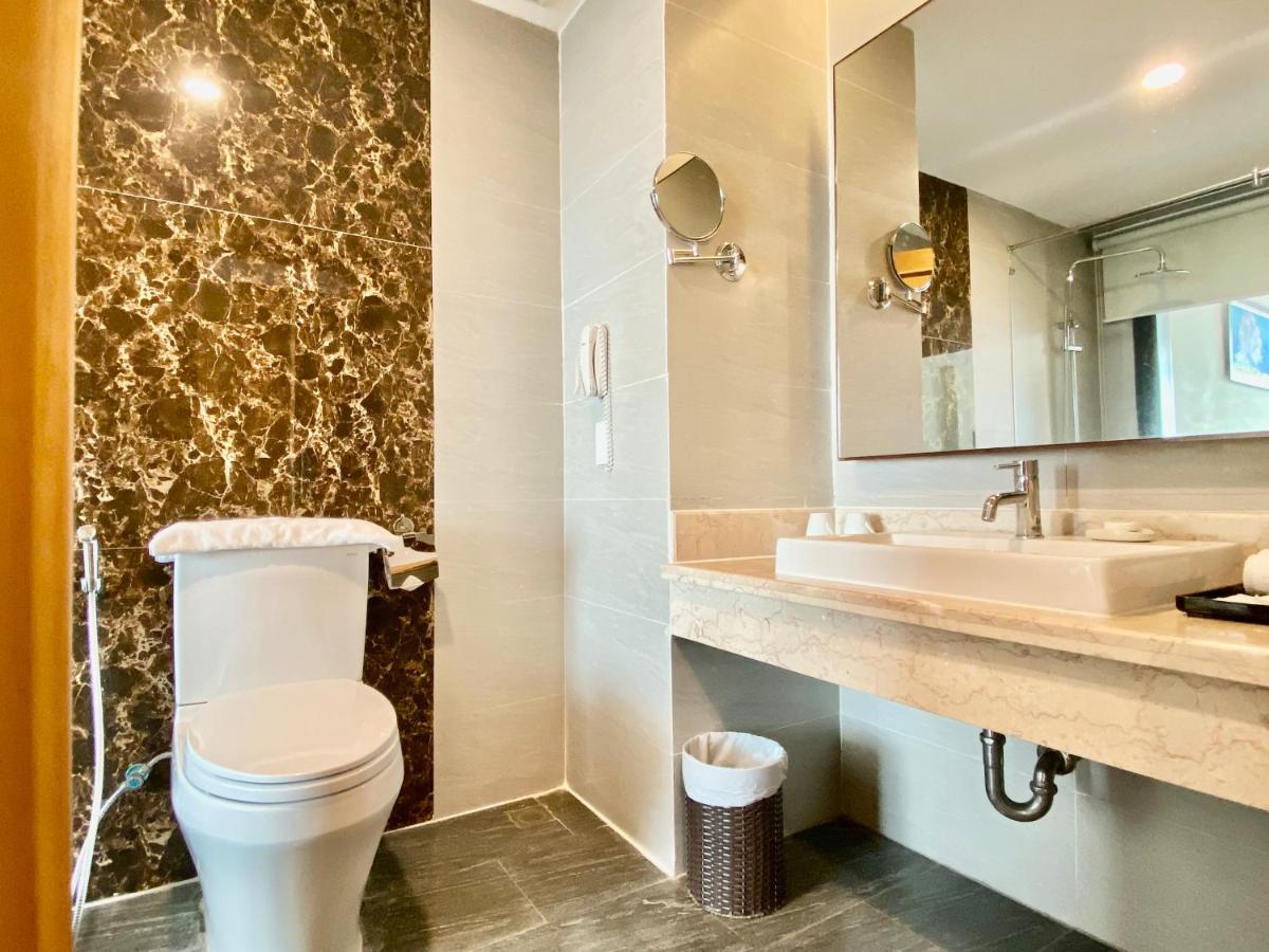 Muong Thanh Luxury Buon Ma Thuot Hotel Exterior foto