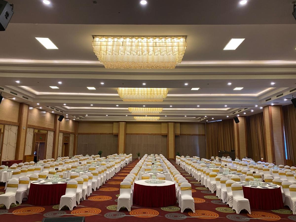 Muong Thanh Luxury Buon Ma Thuot Hotel Exterior foto